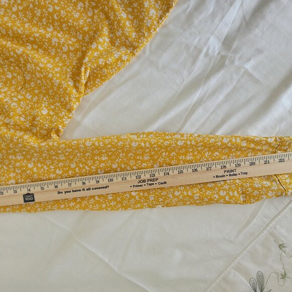 St Johns Bay Yellow Floral Womens Long Sleeve Shirt Size L NWT - Picture 15 of 15
